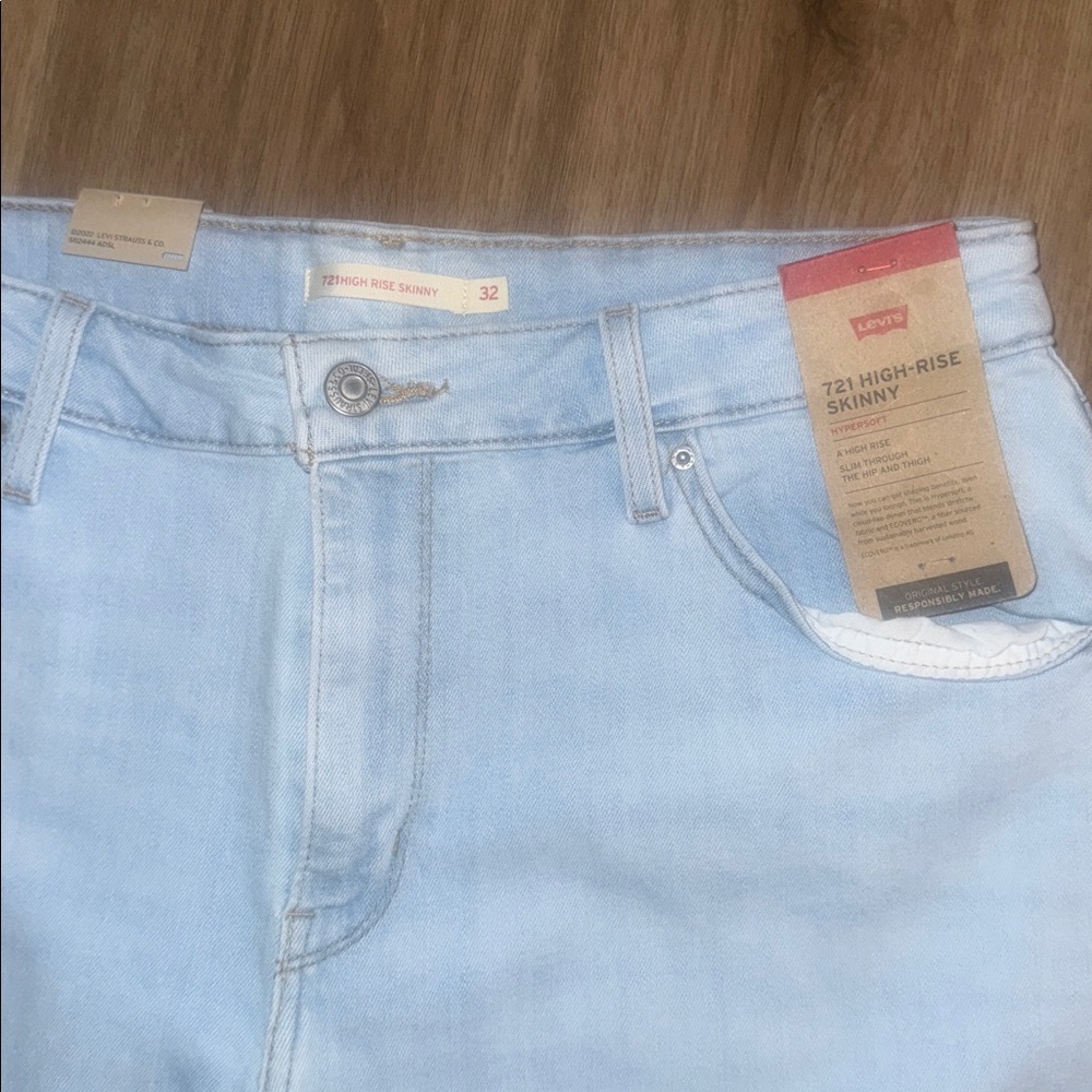Levi’s 721 High Rise Skinny -Brand New With Tags - Picture 8 of 12